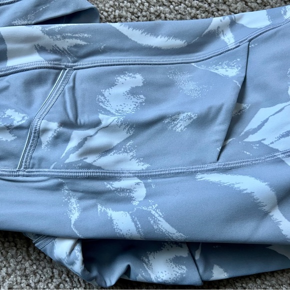 Lululemon Swift Speed High-Rise Thigh 25” - Picture 5 of 7